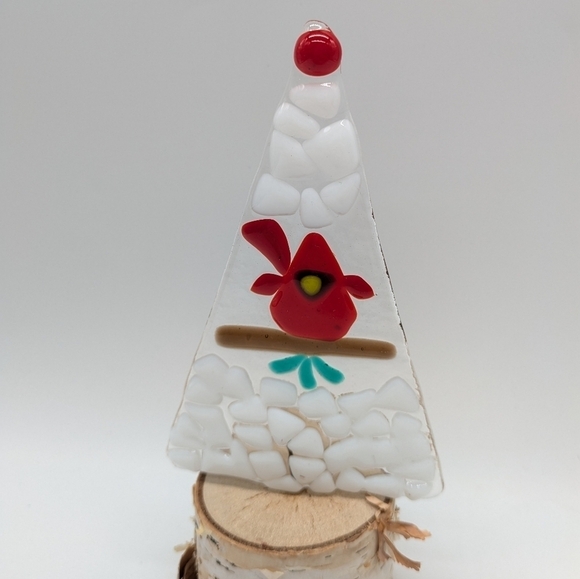 Handmade fused glass Christmas tree cardinal on birch - Picture 2 of 8
